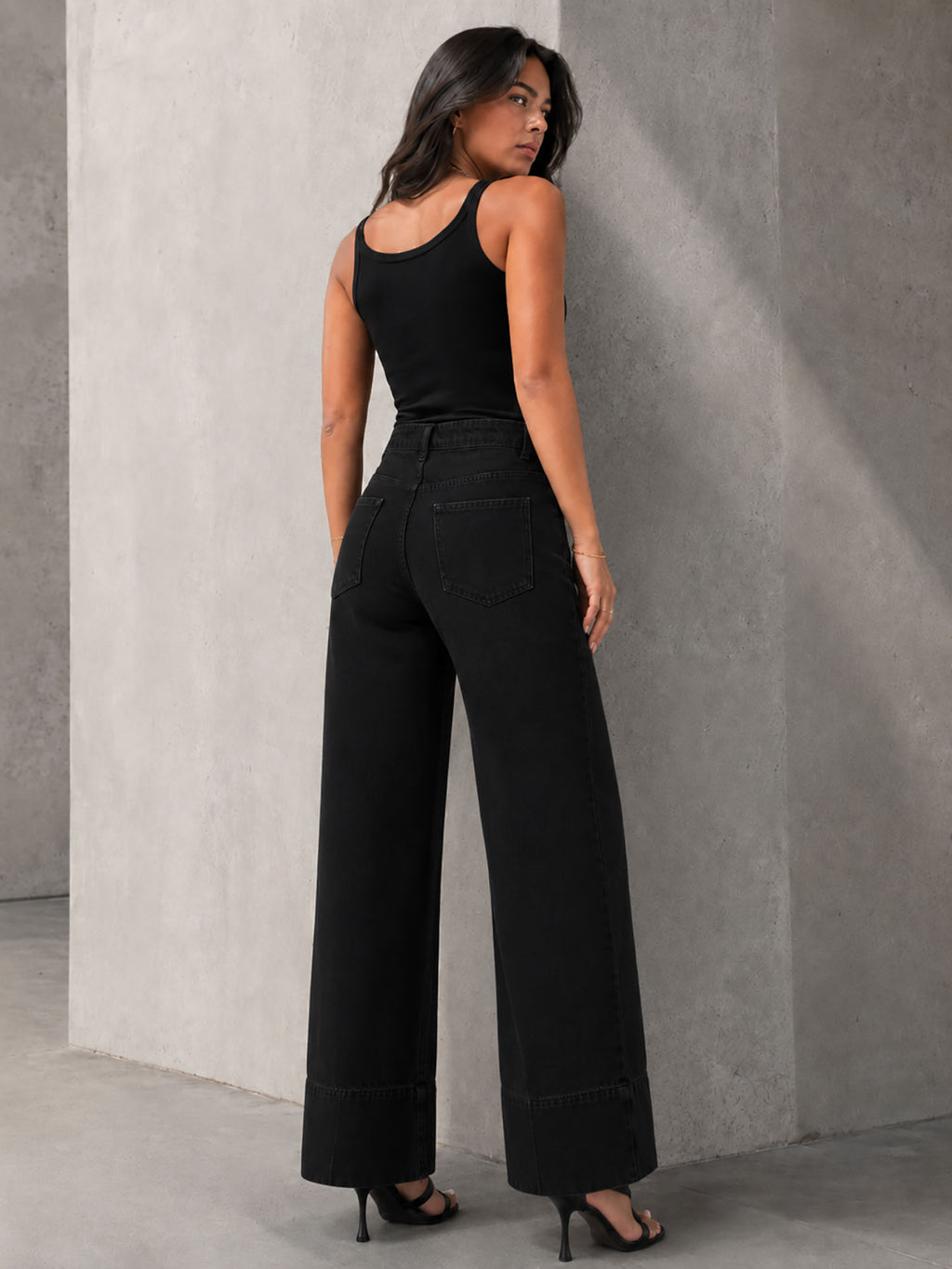 Black High-Waisted Pocket Wide Leg Jeans