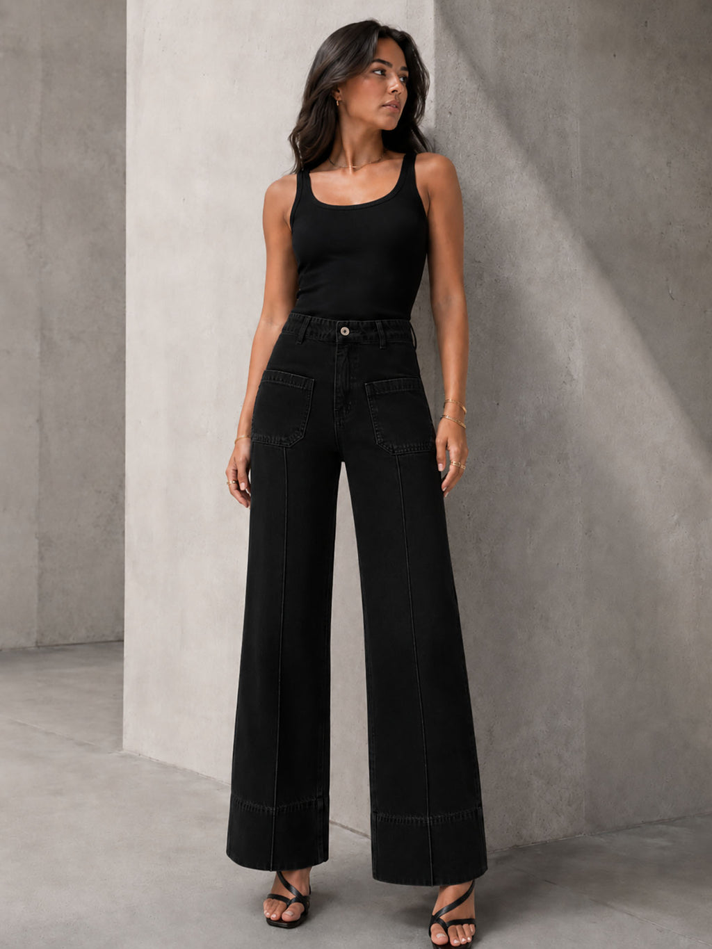 Black High-Waisted Pocket Wide Leg Jeans