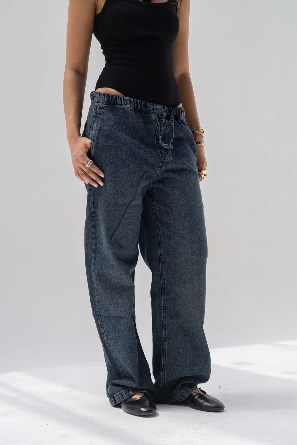 Deep Navy Low-Rise Drawstring Wide-Leg Jeans
