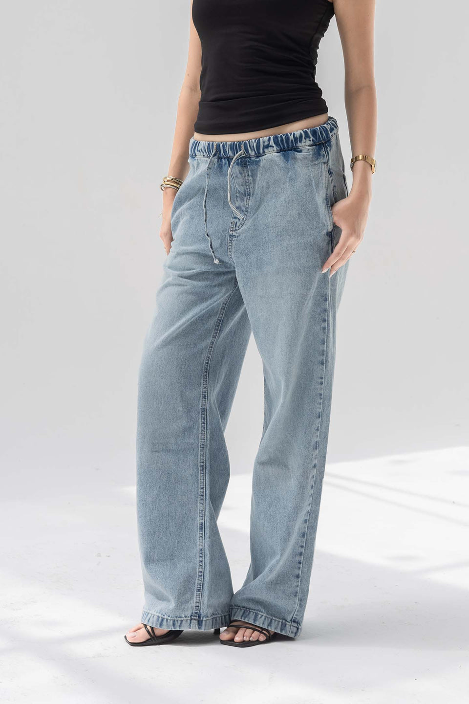 Light Blue Low-Rise Drawstring Wide-Leg Jeans