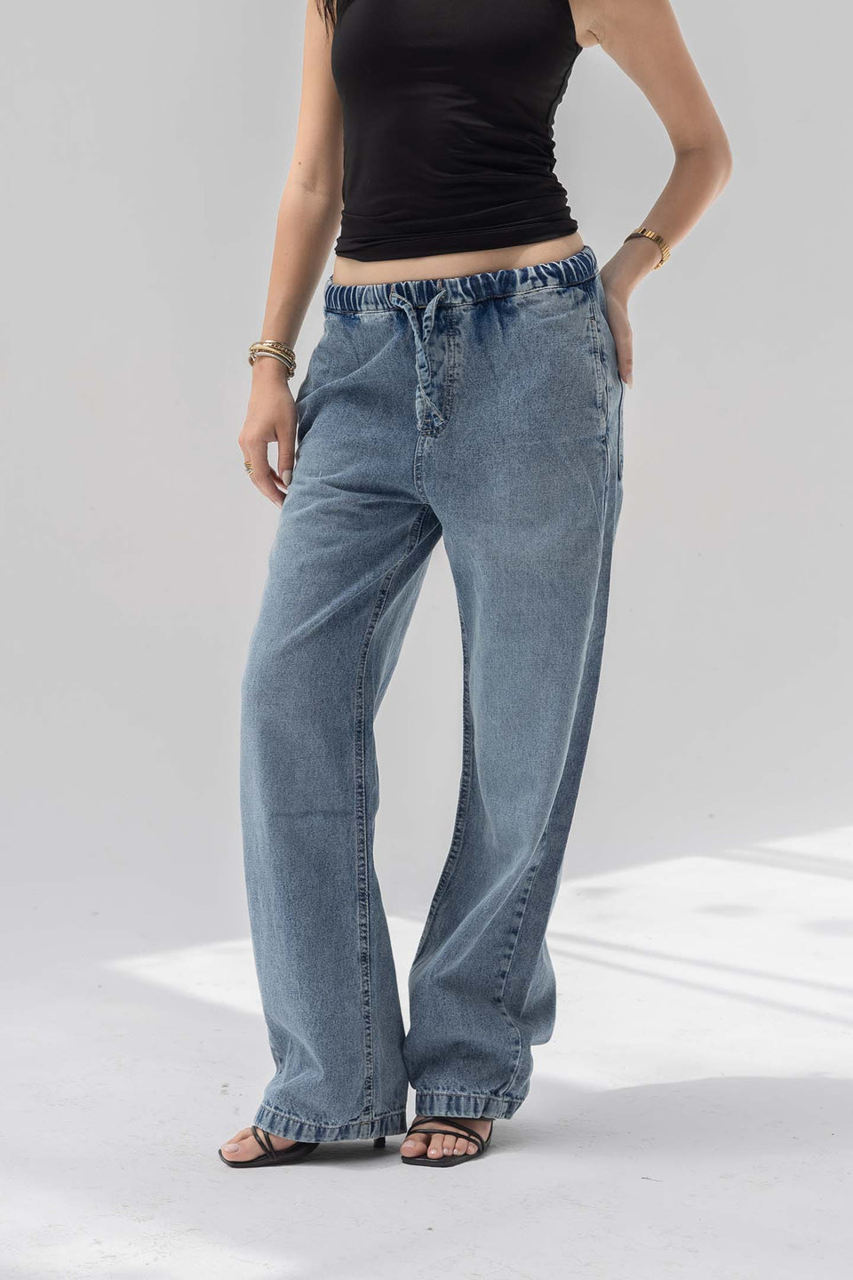 Stone Blue Low-Rise Drawstring Wide-Leg Jeans
