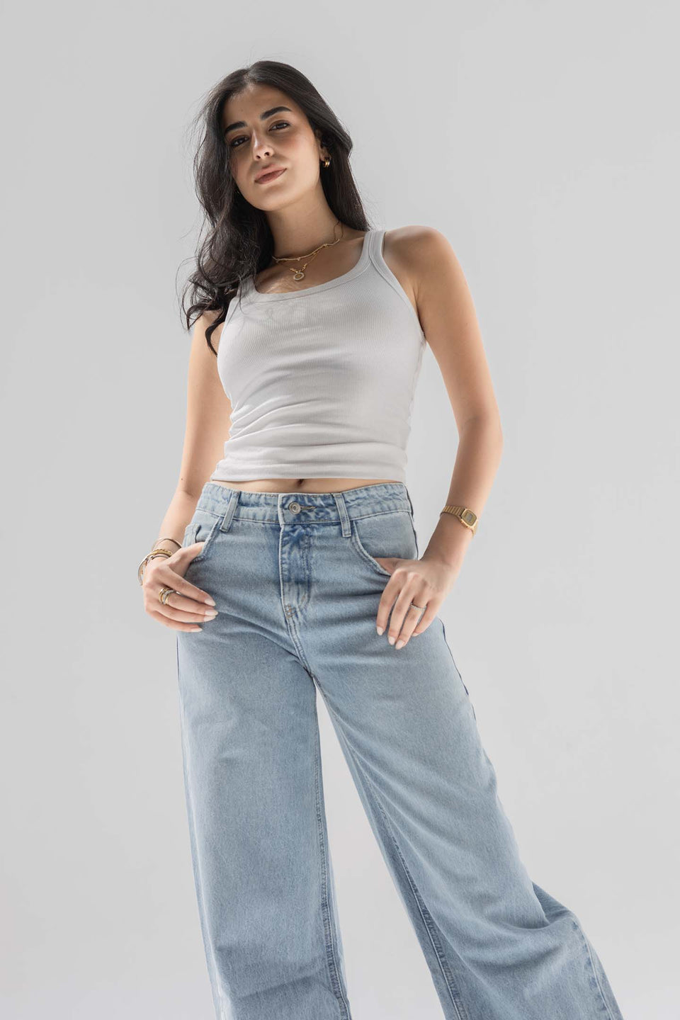 Light Blue Low-Rise Balloon Jeans with Frayed Hem
