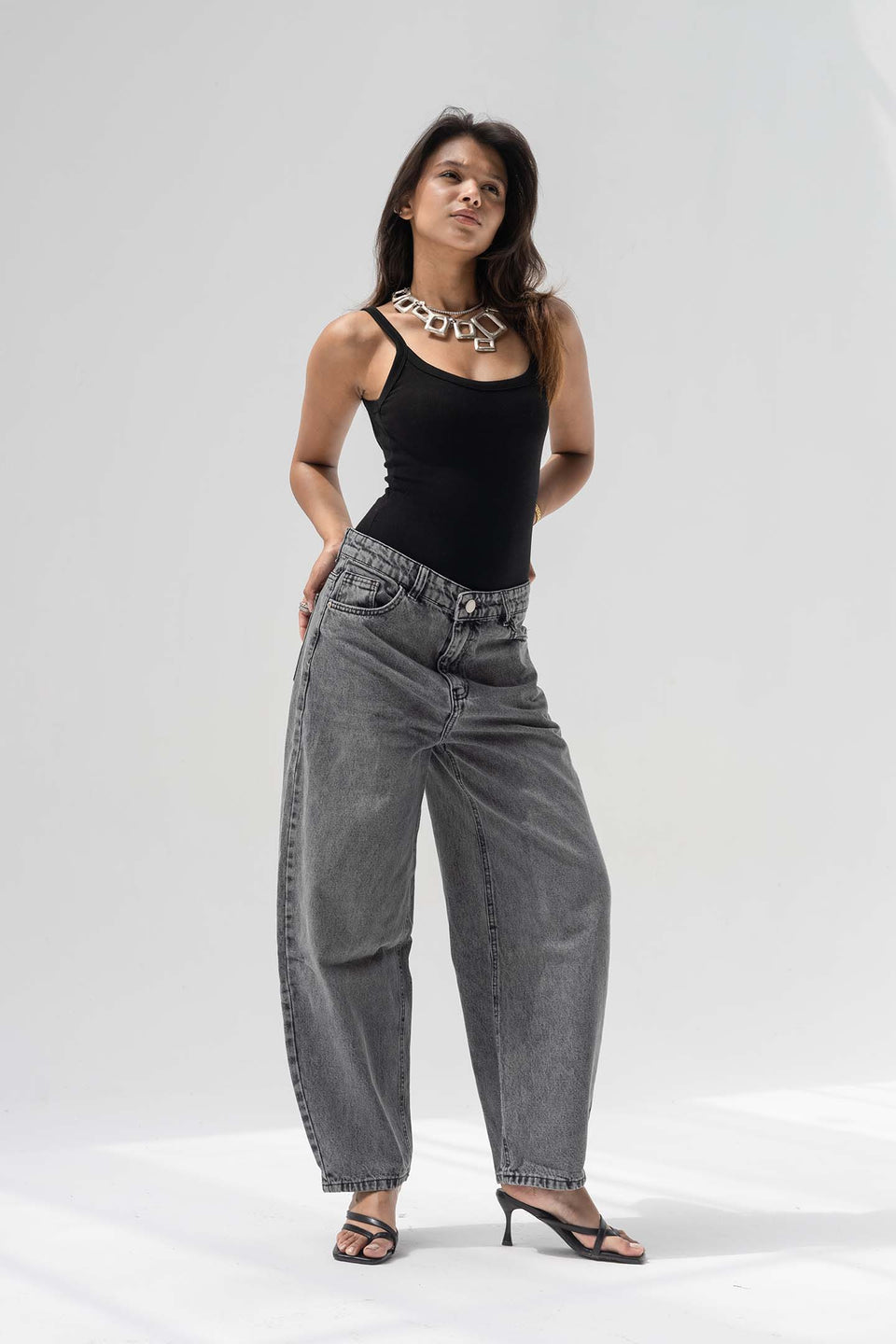 Grey Balloon-Fit High-Waisted Jeans