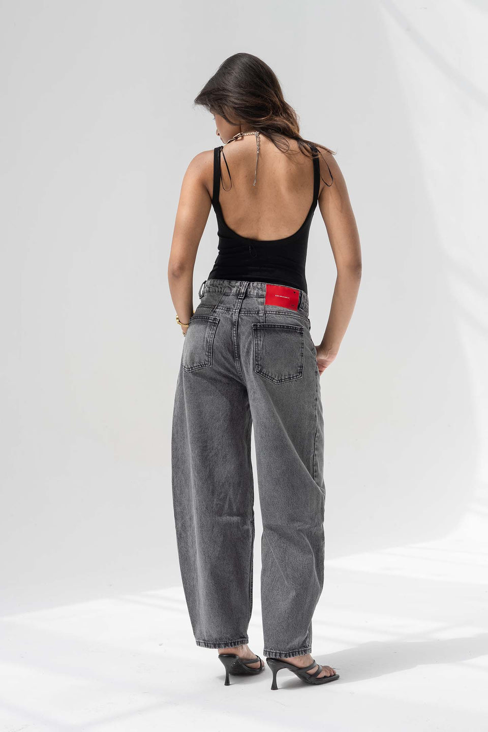 Grey Balloon-Fit High-Waisted Jeans