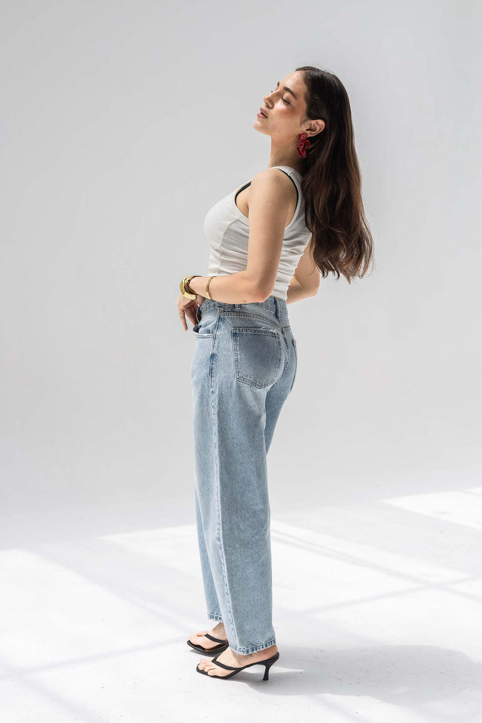 Light Blue Balloon-Fit High-Waisted Jeans