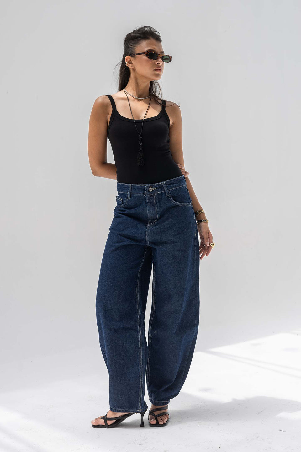 Navy Balloon-Fit High-Waisted Jeans