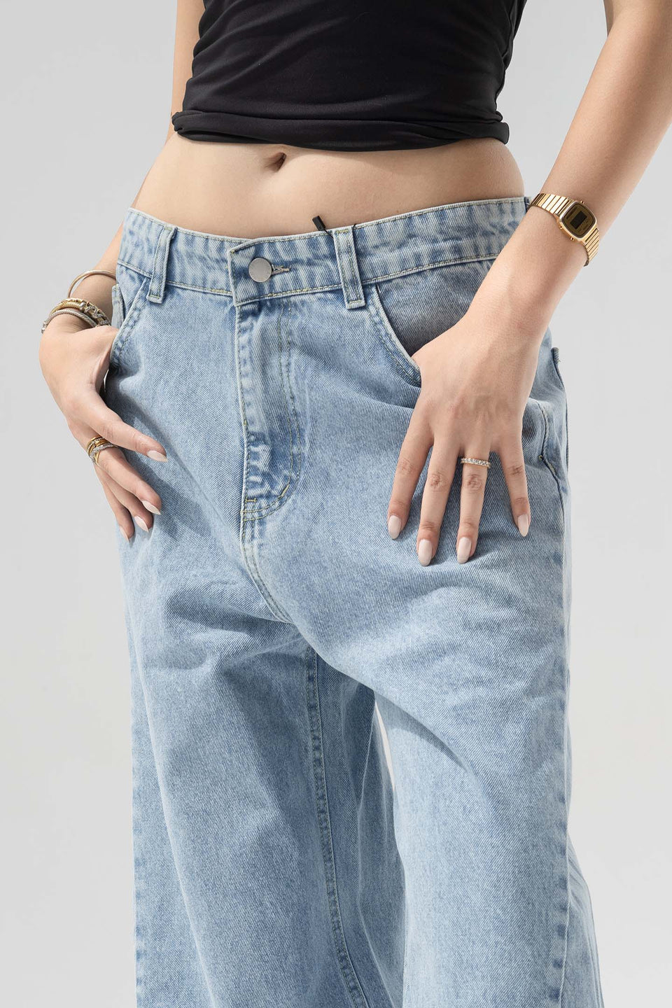 Light Blue Balloon-Leg Low-Rise Seam Details Jeans