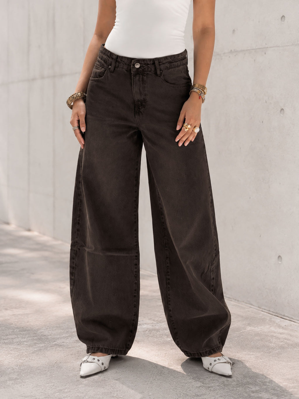 Brown Relaxed Balloon Leg Jeans