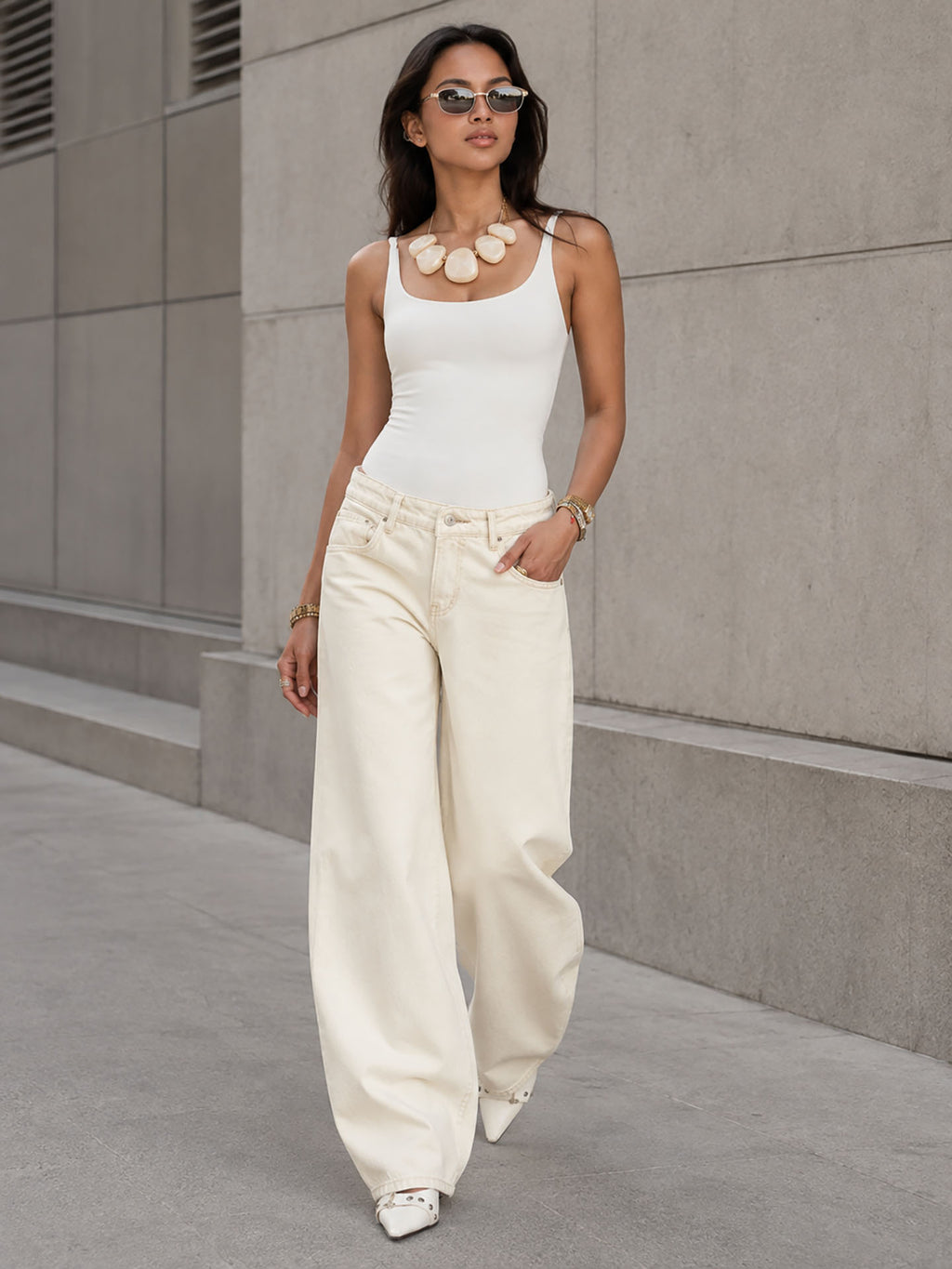Off White Relaxed Balloon Leg Jeans