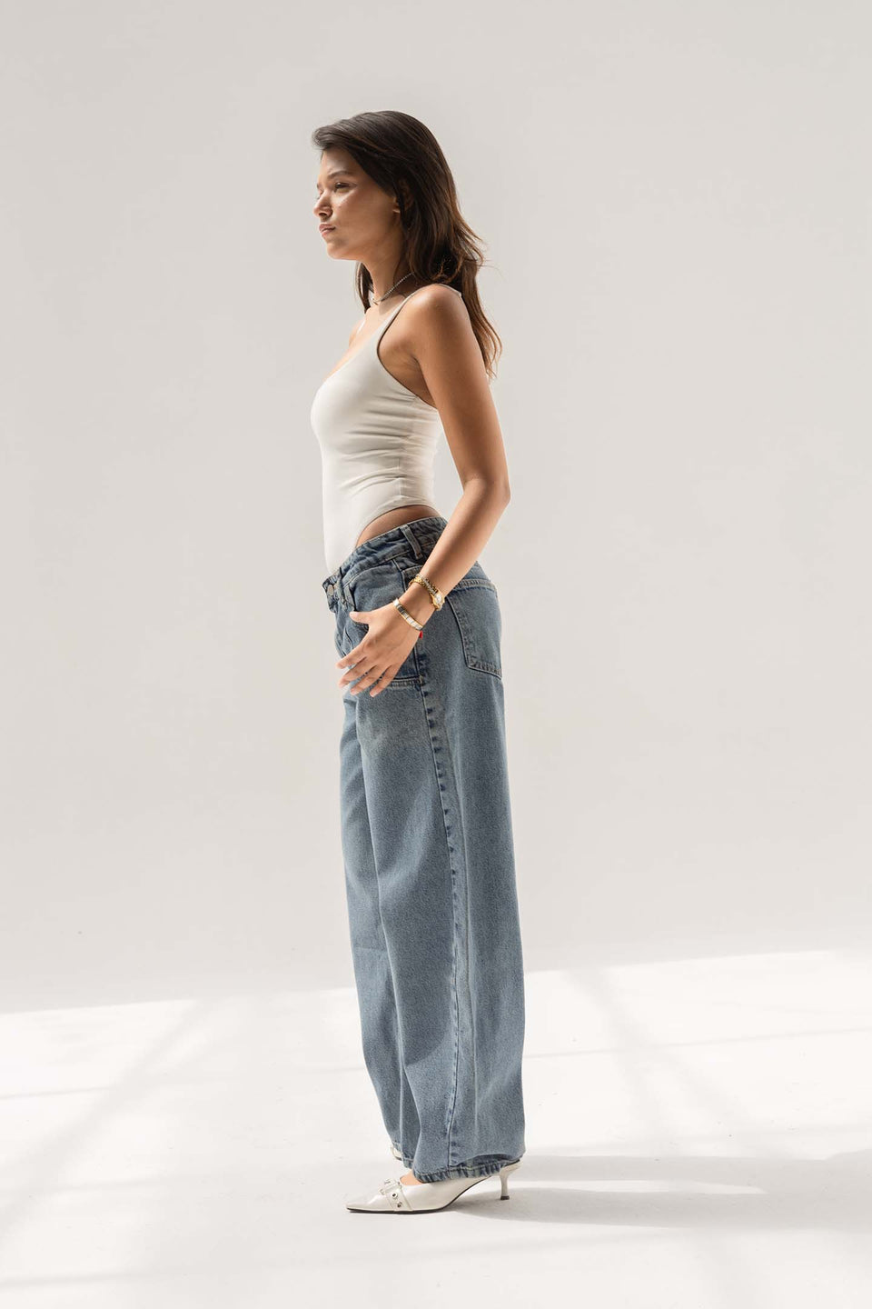 Blue Balloon-Leg Jeans with Seam Detail Pockets