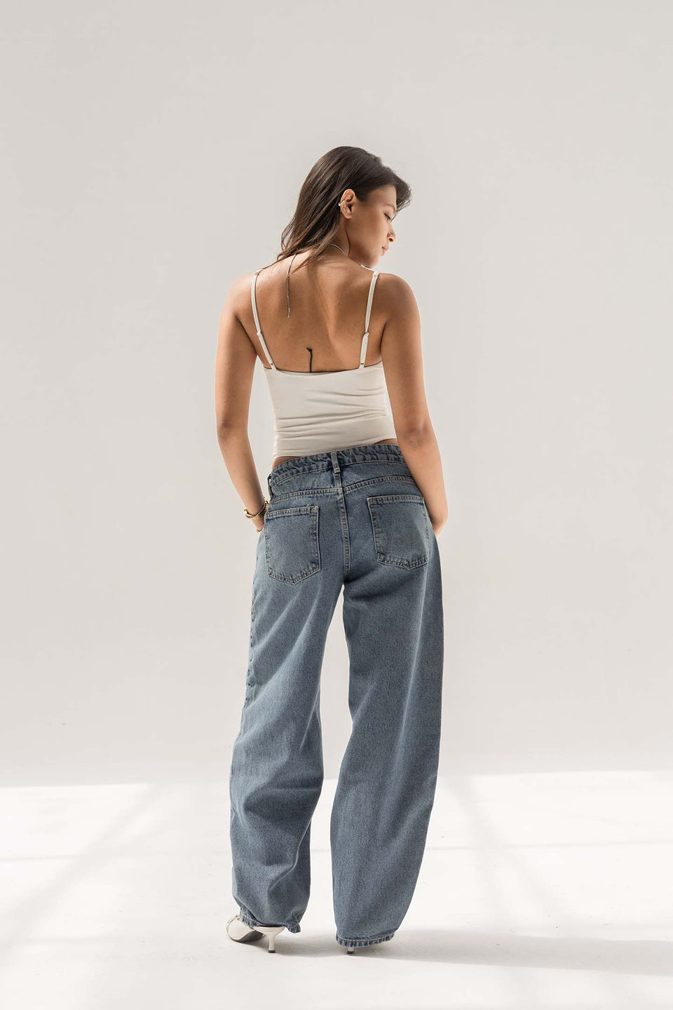 Blue Balloon-Leg Jeans with Seam Detail Pockets