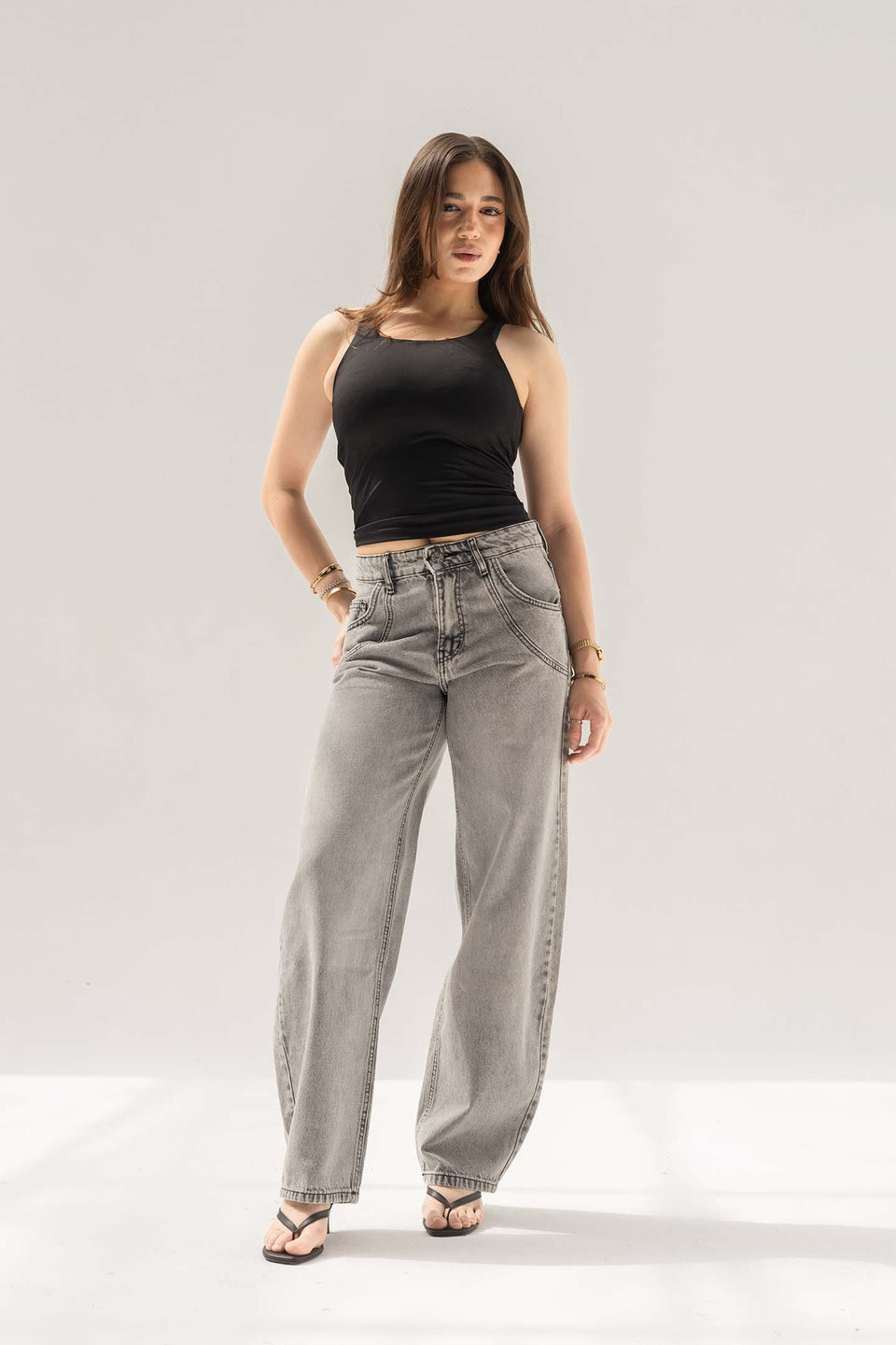 Grey Balloon-Leg Jeans with Seam Detail Pockets