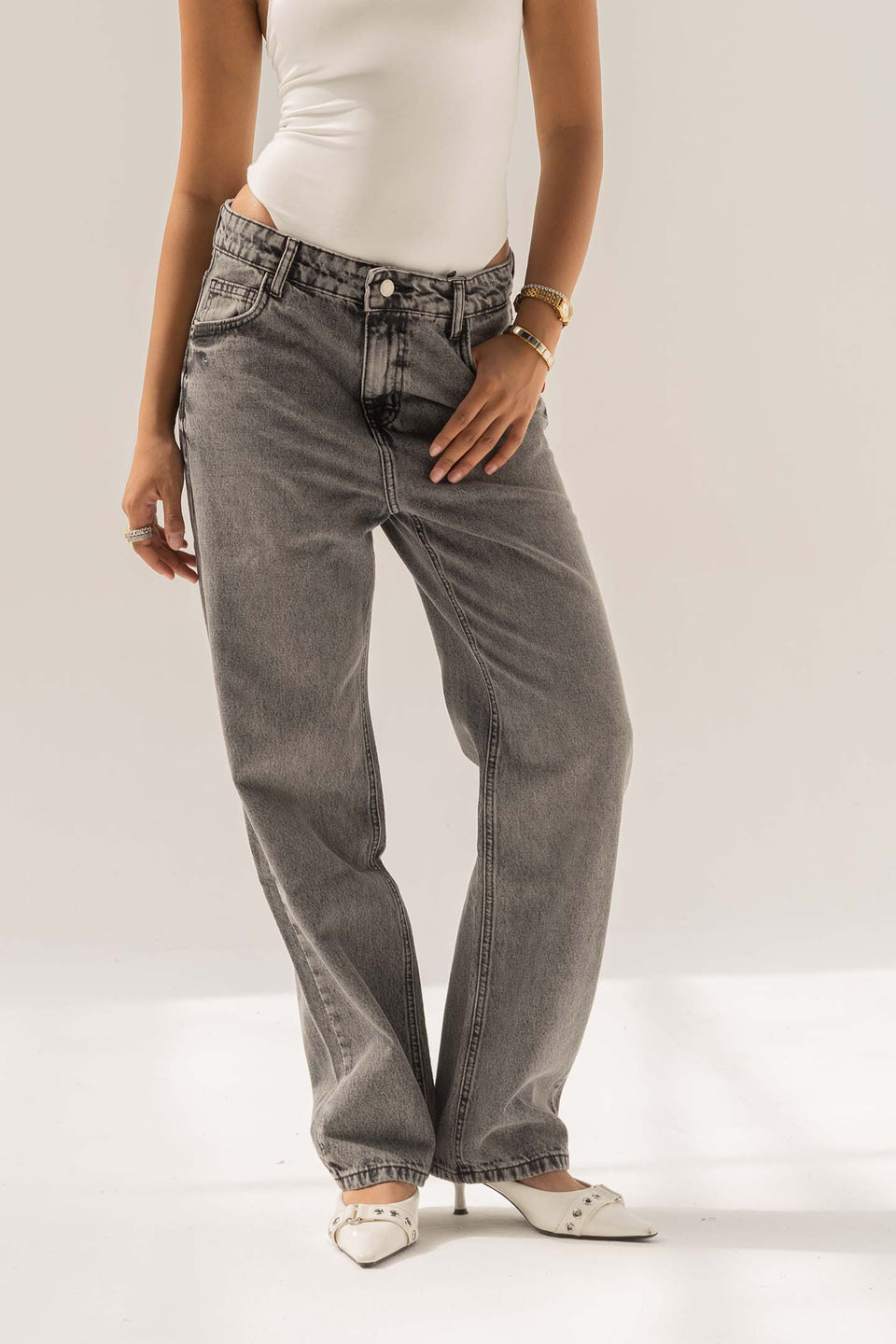 Grey Mid-Rise Relaxed Straight Jeans