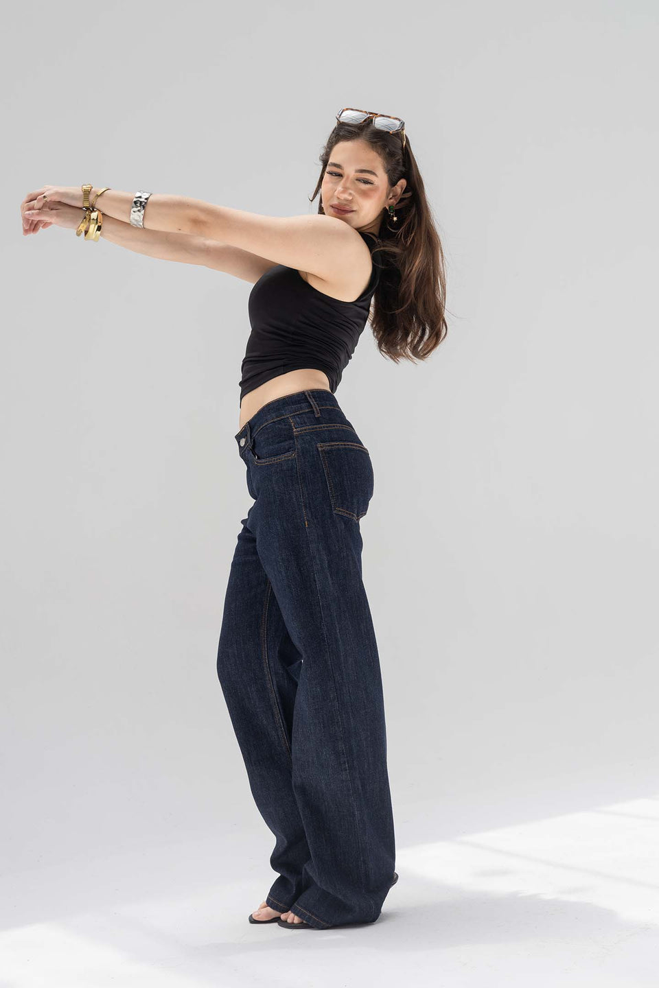 Vintage_Navy High-Rise Relaxed Straight Jeans