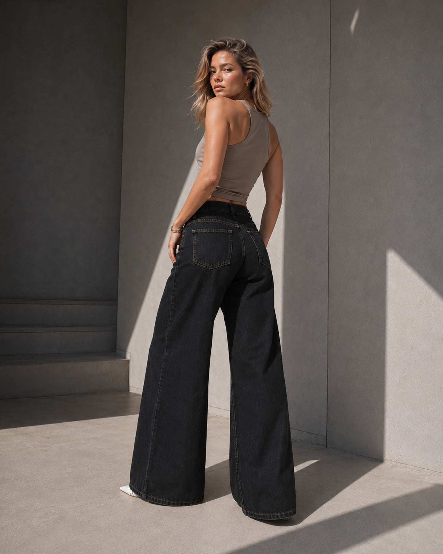 Black Pleated Wide Leg Jeans