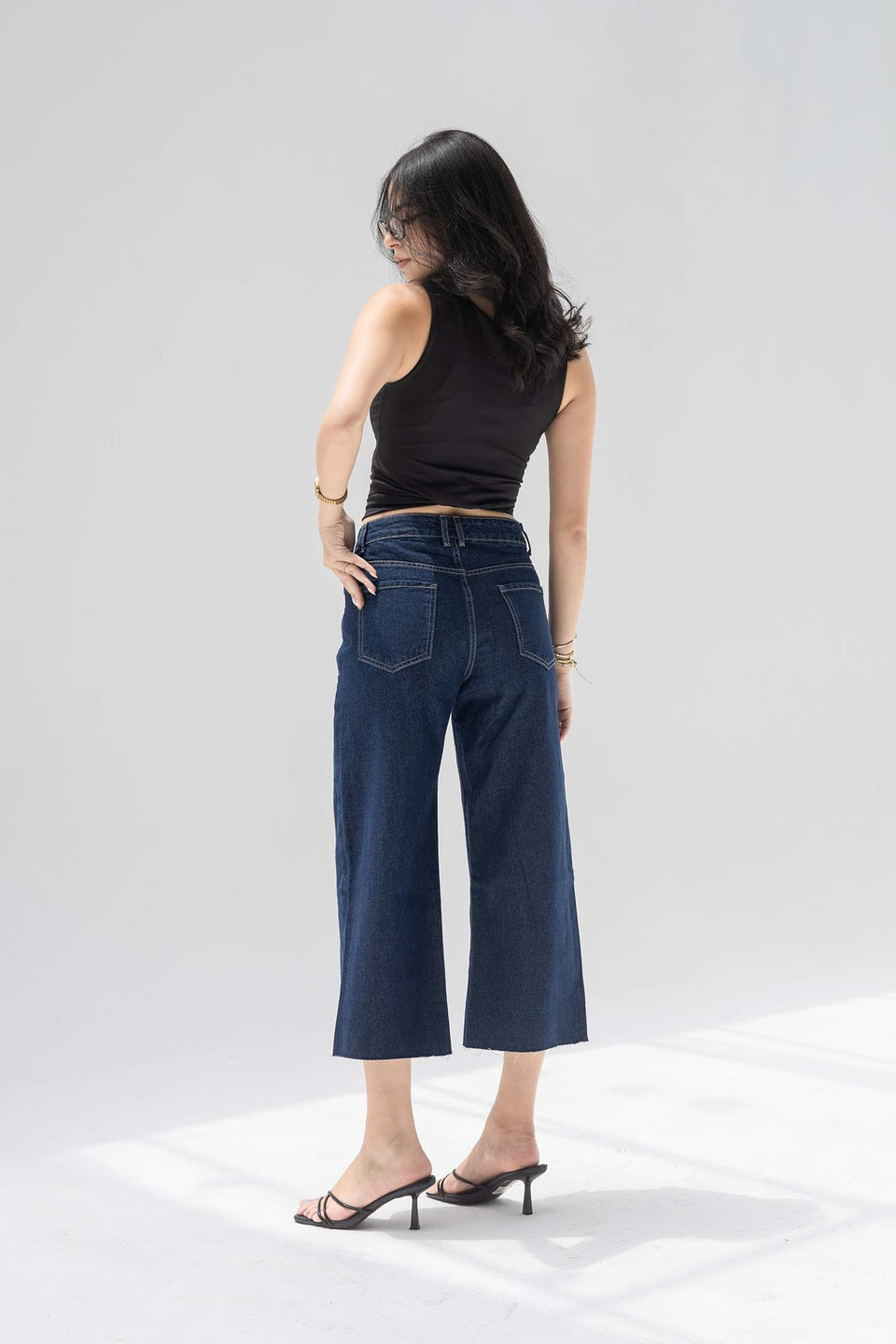 Navy Cropped Wide-Leg Jeans with Frayed Hem
