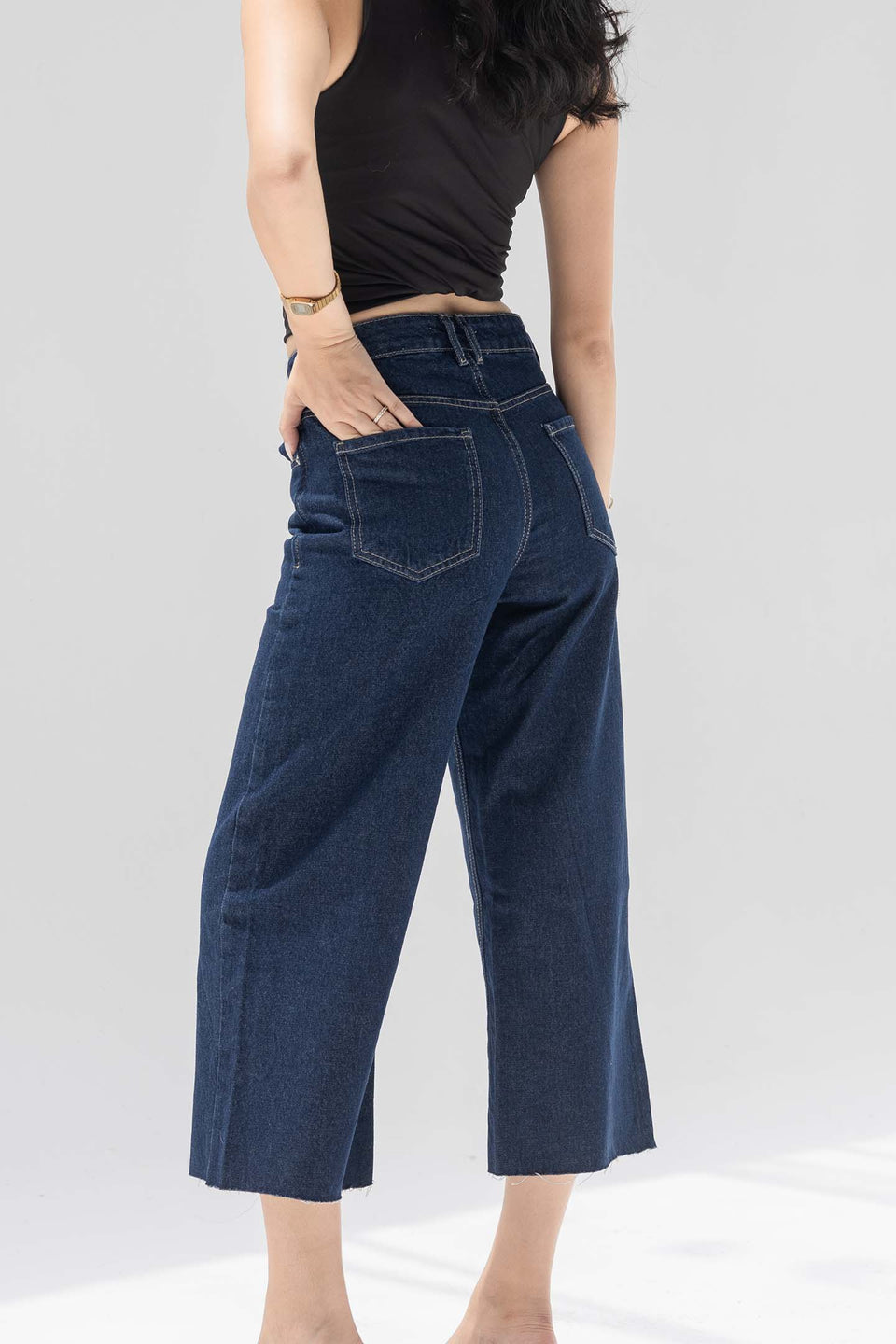 Navy Cropped Wide-Leg Jeans with Frayed Hem