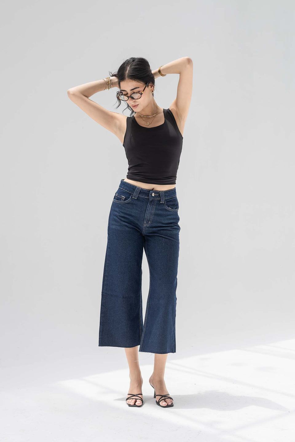 Navy Cropped Wide-Leg Jeans with Frayed Hem